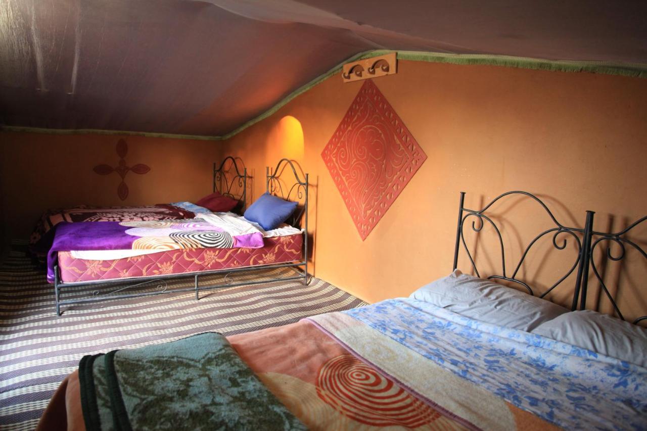 Bed and Breakfast Erg Chegaga Nomad Tour Мхамид Экстерьер фото